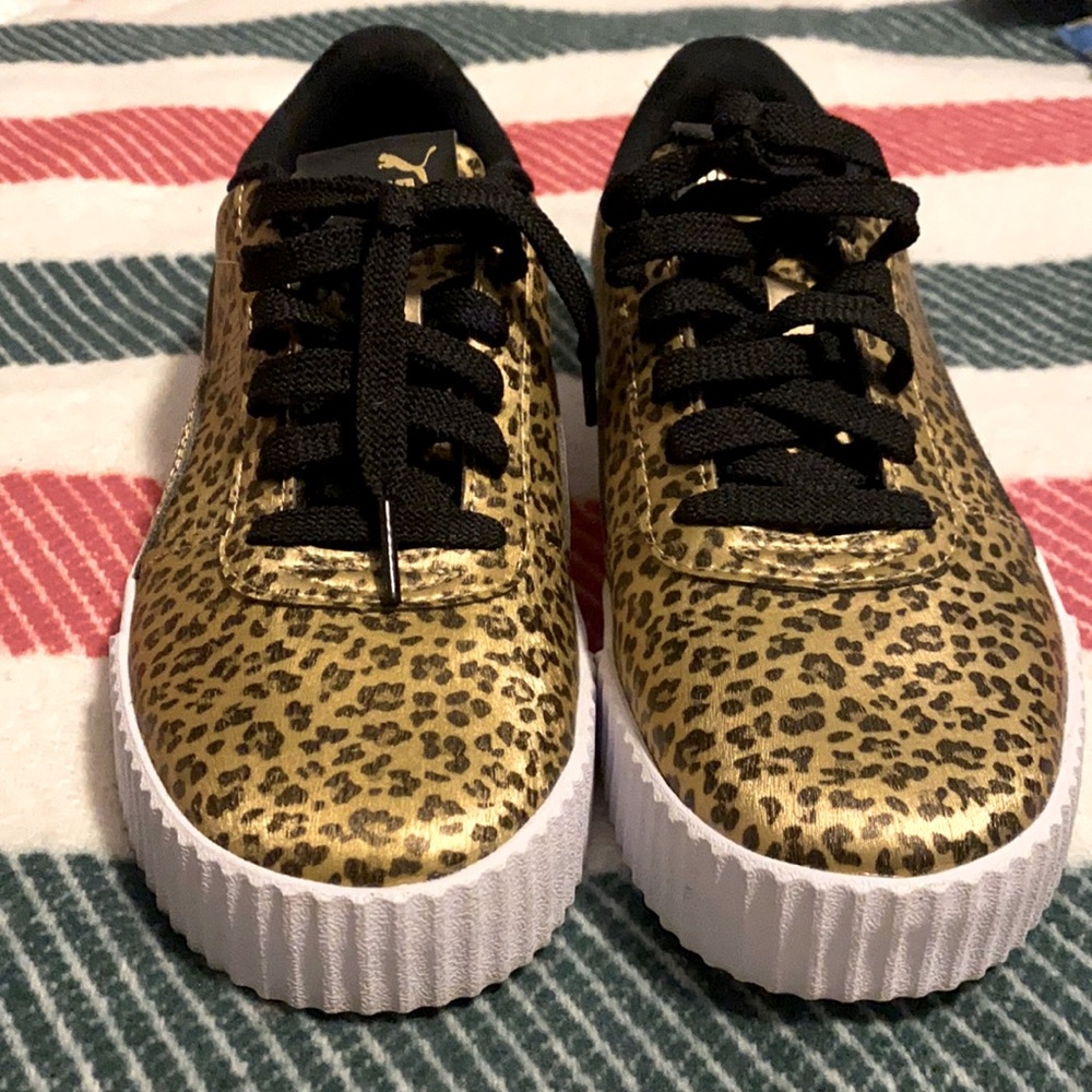 Puma Sneakers